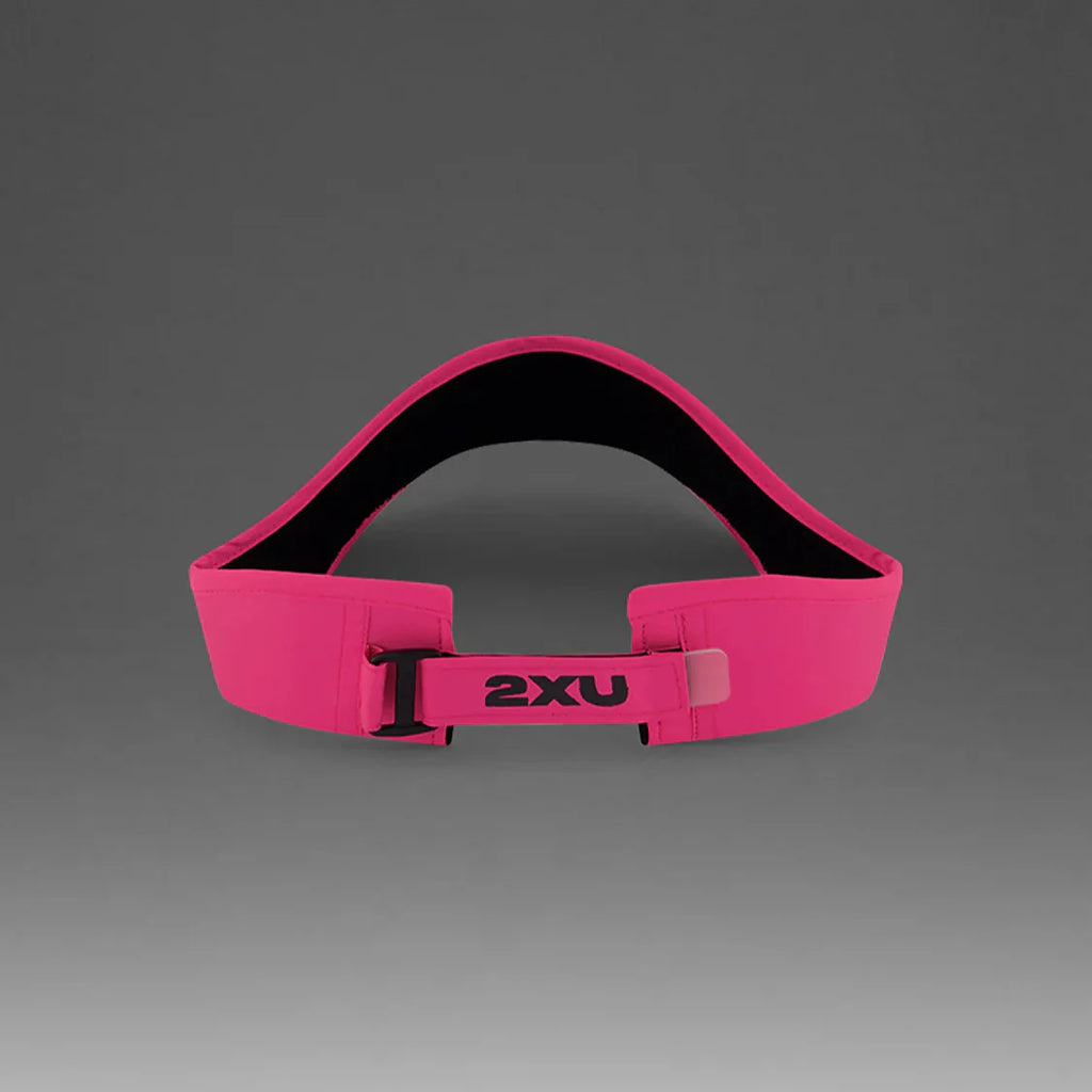 2XU Run Visor | Fuchsia / Black