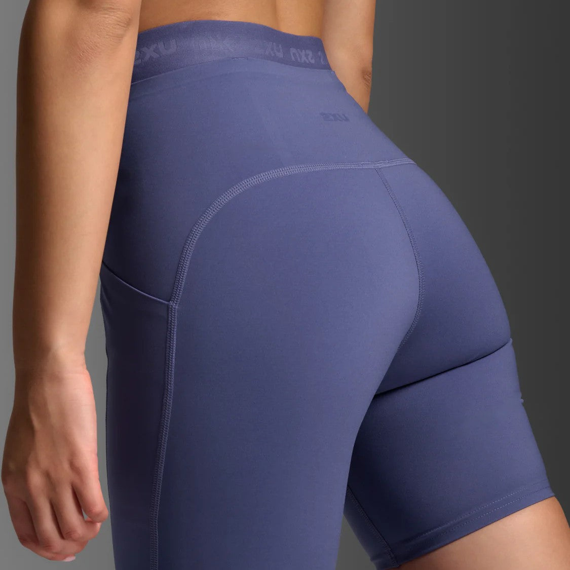 2XU Form Stash Hi-Rise Compression Short | Future Dusk | Womens