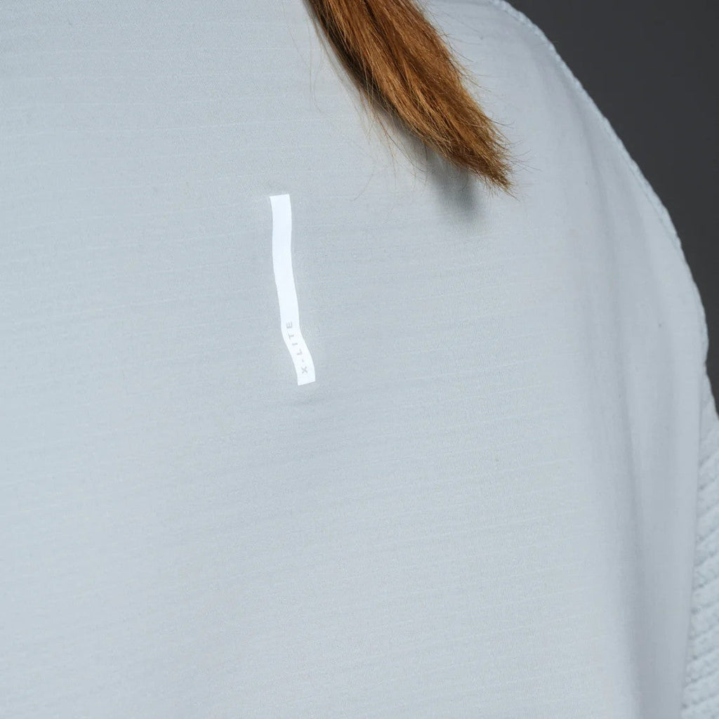 2XU Ignition Hyper-Haptic 1/4 Zip Fleece | Harbor Mist / White Reflective | Womens