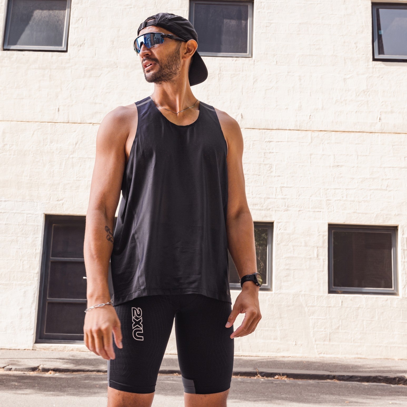 2XU Light Speed React Singlet | Black / Black Reflective | Mens