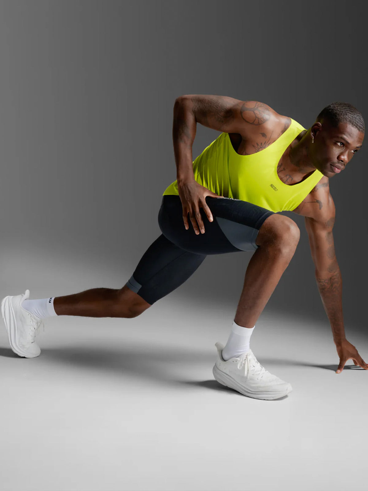 2XU Men's Light Speed Tech Singlet - Volt/Black Reflective