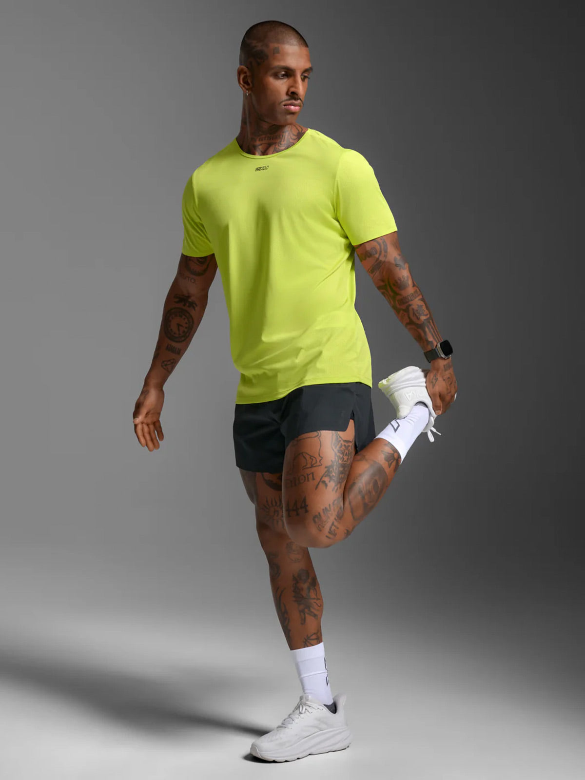 2XU Men's Light Speed Tech Tee - Volt/Black Reflective