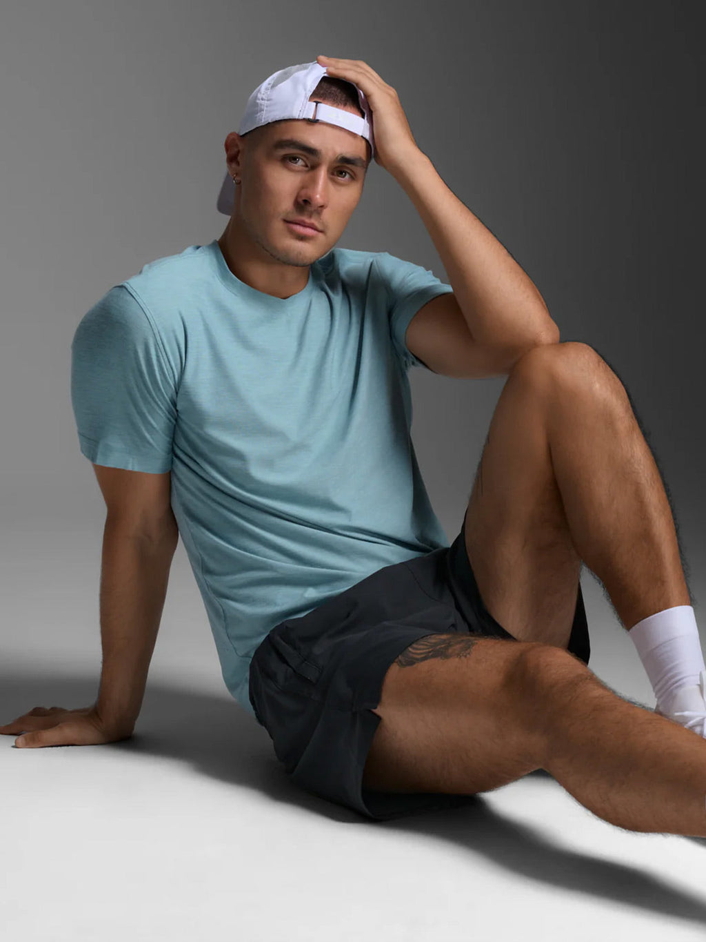 2XU Men's Signature Soft Jersey Tee - Chambray/Chambray