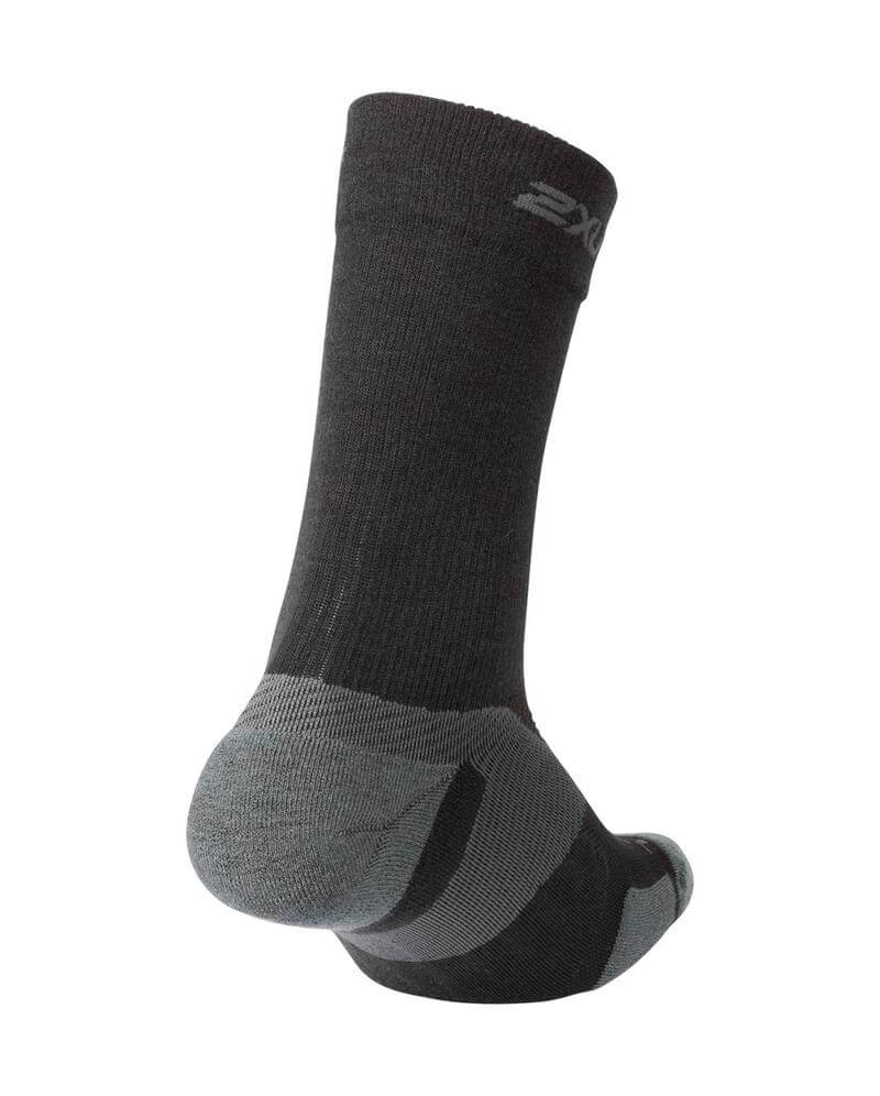 2XU Vectr Light Cushion Crew Socks