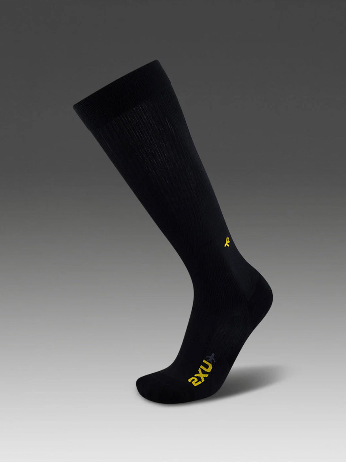 2XU Unisex's Flight Compression Socks - Black/Black