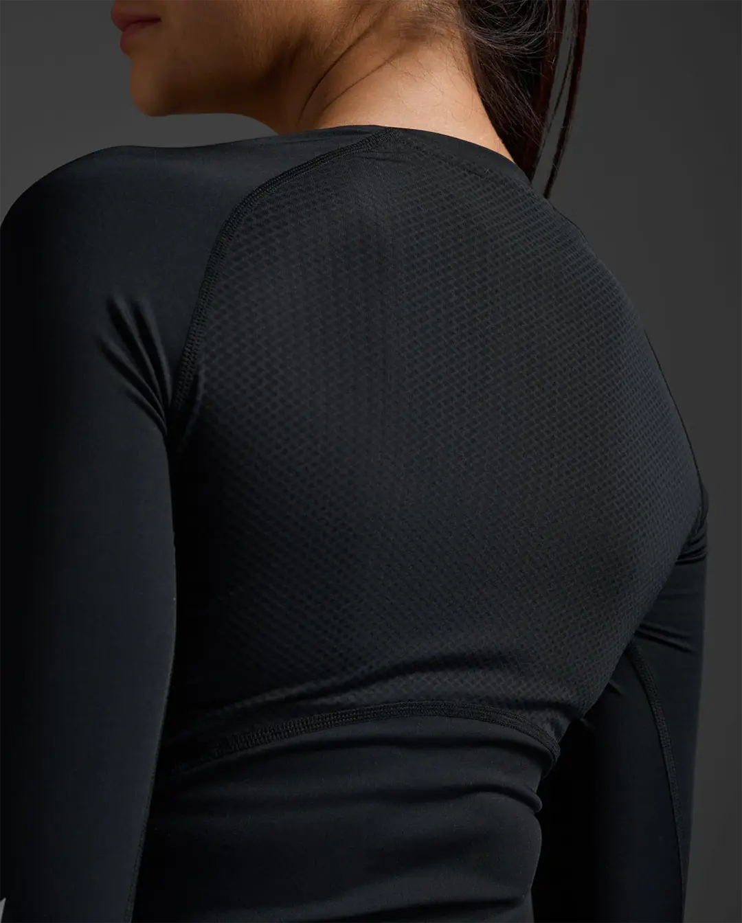 2XU Women's Core Compression Long Sleeve - Black/Silver