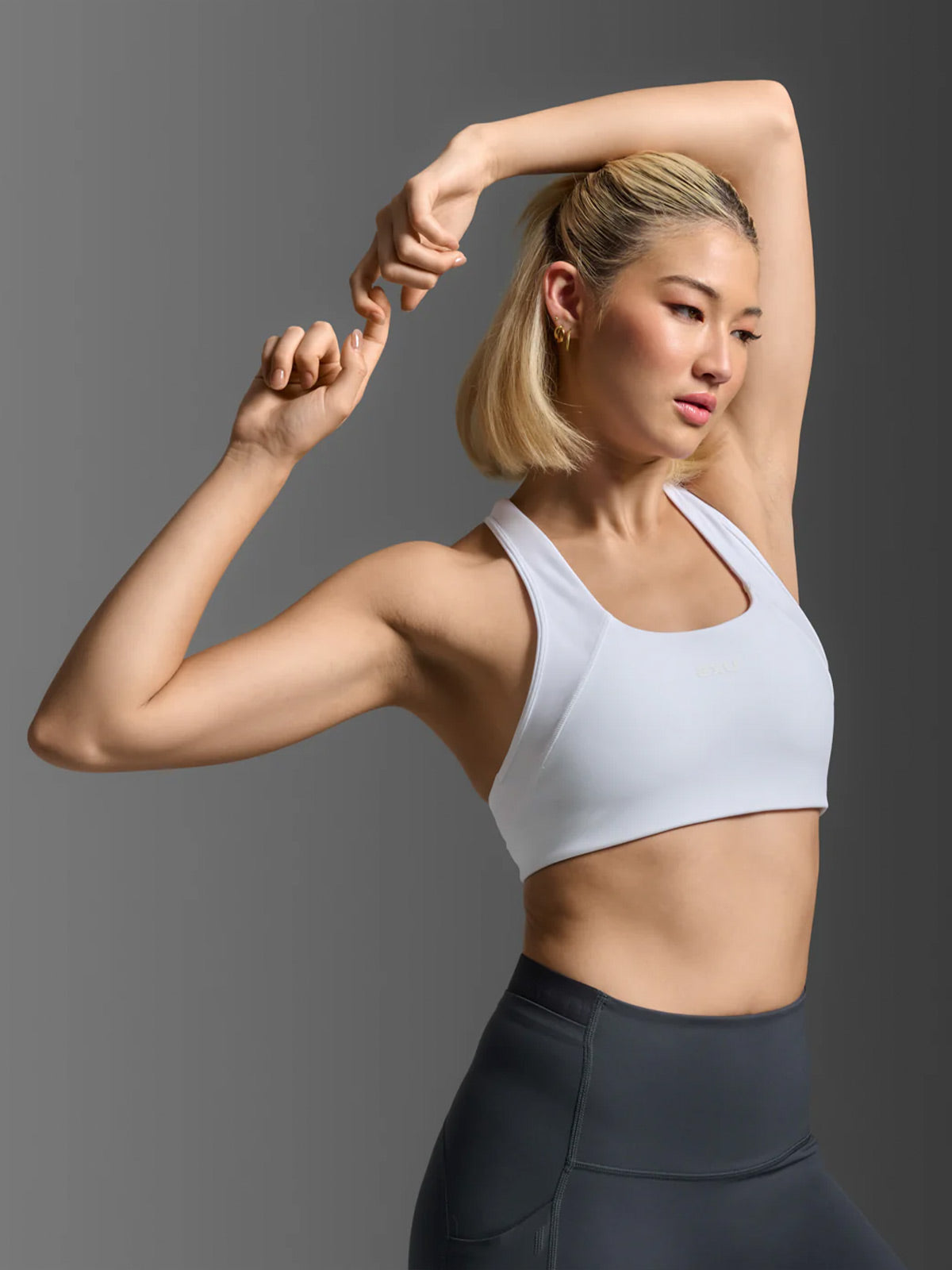 2XU Women's Form Racerback Medium Impact Bra - White/White