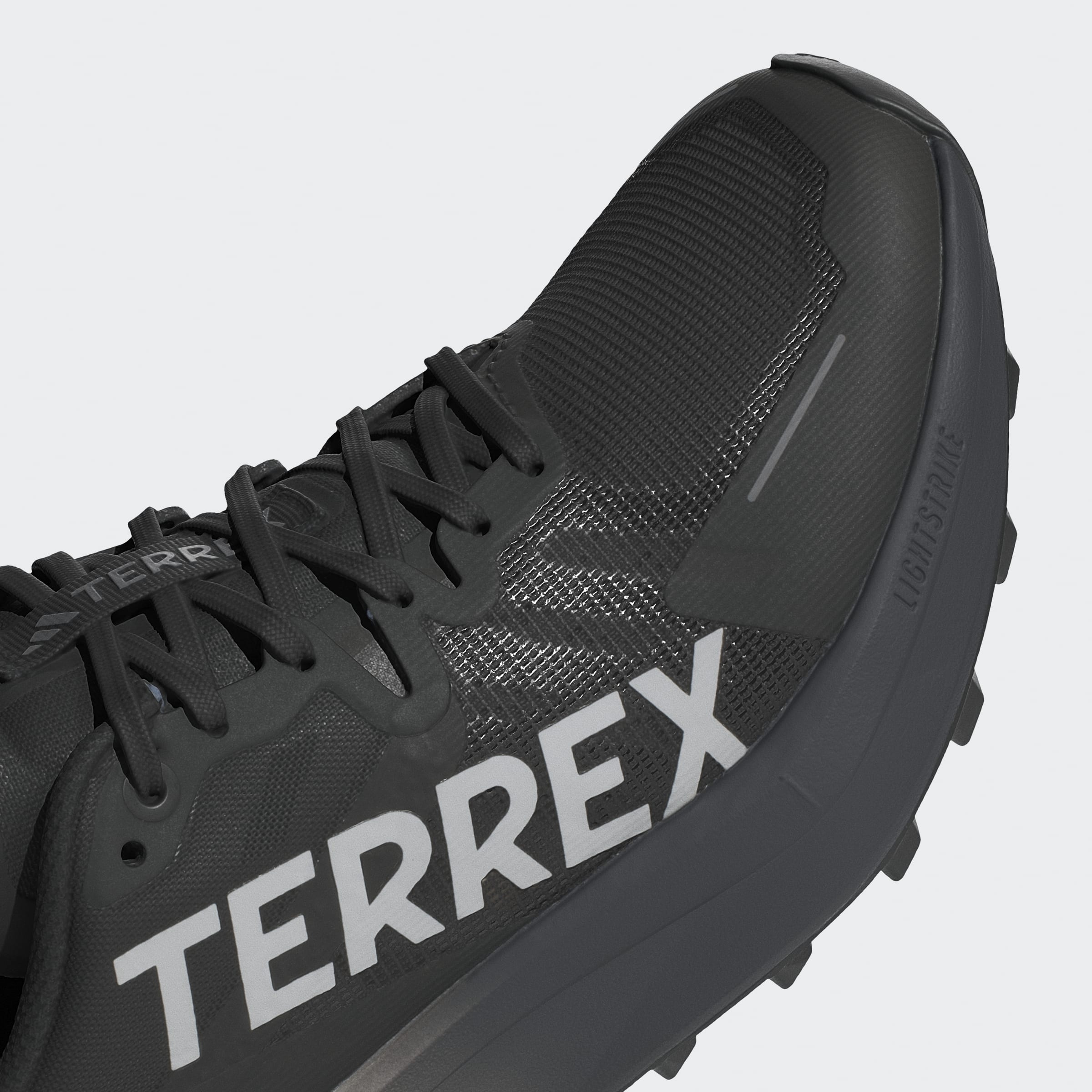 adidas Terrex Agravic 3 | Core Black / Grey One / Grey Six | Womens