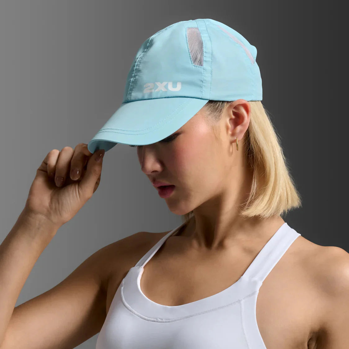 2XU Run Cap | Retro Blue / White